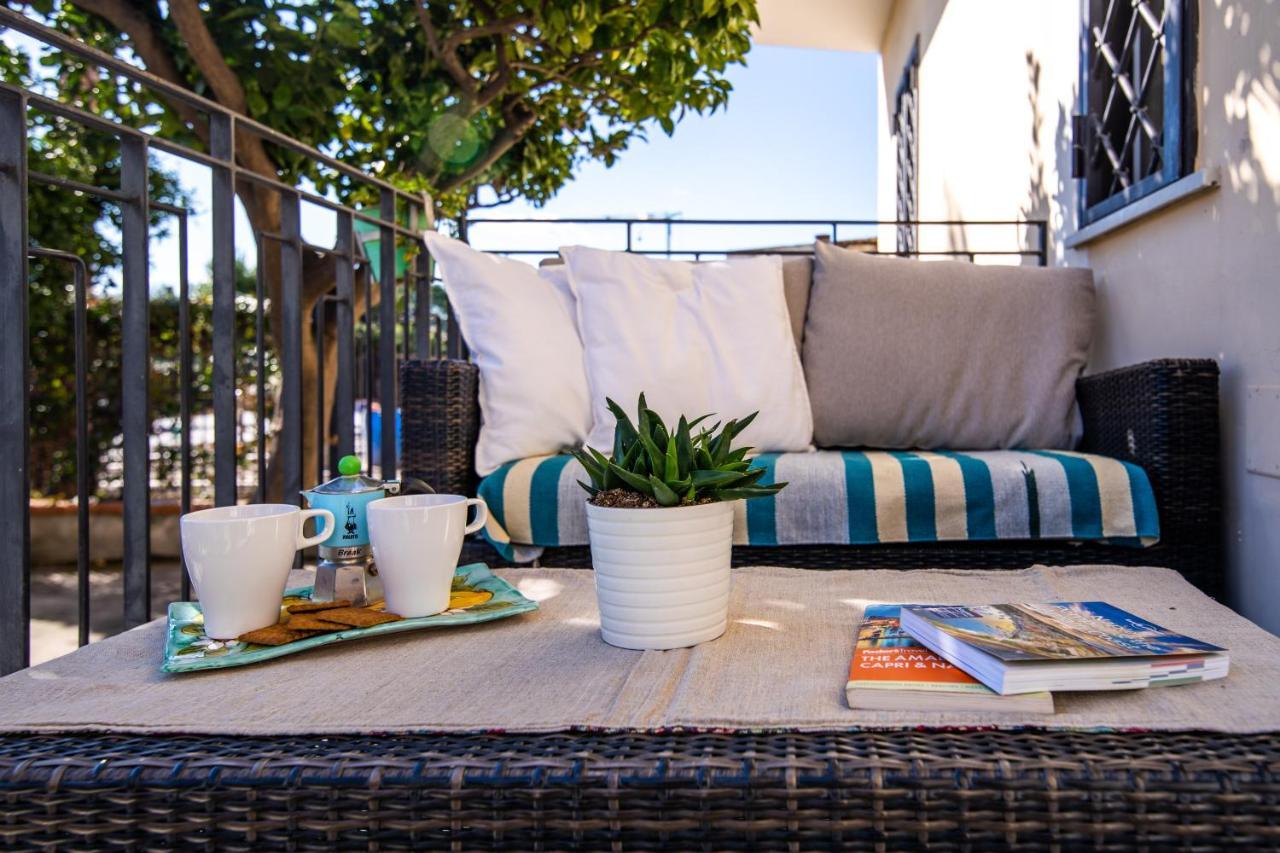 Familiaris Pompei Holiday Home Exterior photo